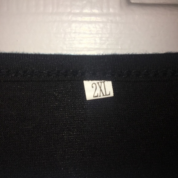 🟢BOGO FREE🟢 Shein Top - Picture 7 of 7